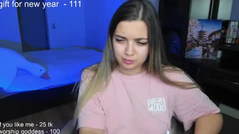 Snapshot of catrinaeuphorina chatting on 12-29-24, 11:39 Catrina or just Cat online show from 12-29-24, 11:39