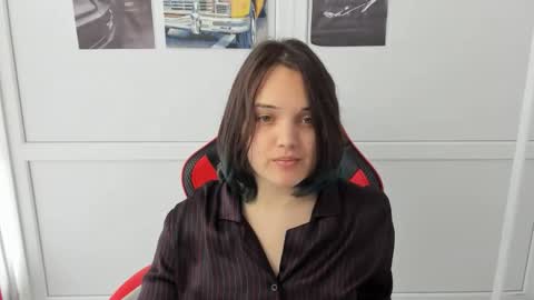 Snapshot of catrine_cute chatting on 04-30-26, 06:53 Catrine online show from 04-30-26, 06:53