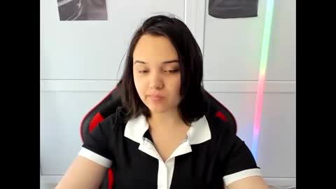 Snapshot of catrine_cute chatting on 05-24-26, 06:51 Catrine online show from 05-24-26, 06:51