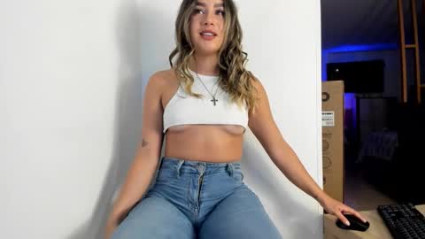 Snapshot of cattaleya_rose chatting on 02-08-26, 02:59 Catta online show from 02-08-26, 02:59