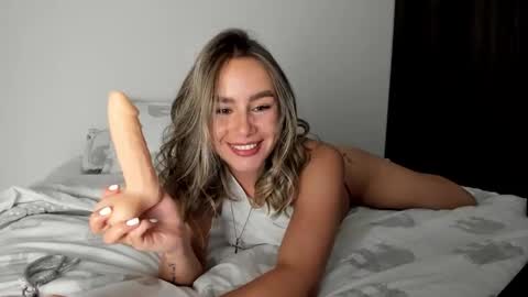 Snapshot of cattaleya_rose chatting on 02-27-26, 12:10 Catta online show from 02-27-26, 12:10