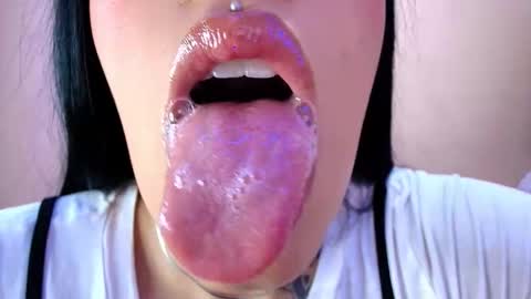 Cattleya online show from 03-27-26, 03:45