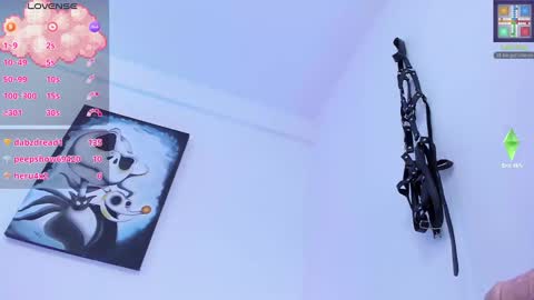 Snapshot of cattnamy chatting on 12-20-24, 04:09 CattNamy online show from 12-20-24, 04:09