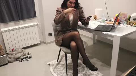 catty online show from 02-10-25, 08:21