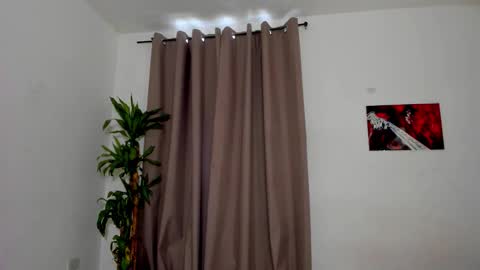 Snapshot of catty_noir1 chatting on 02-10-26, 08:24 Catty online show from 02-10-26, 08:24