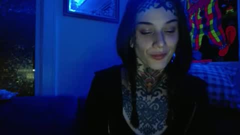 Snapshot of caulkgobbler chatting on 11-09-25, 07:50 alaska online show from 11-09-25, 07:50