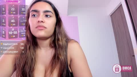 Snapshot of caylin_jordan chatting on 12-17-24, 04:11 Cay online show from 12-17-24, 04:11