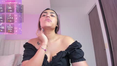 Snapshot of caylin_jordan chatting on 01-22-25, 02:56 Cay online show from 01-22-25, 02:56