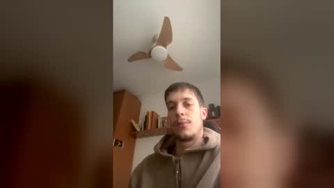 Snapshot of ccc104513 chatting on 12-05-25, 09:40 ccc104513 online show from 12-05-25, 09:40