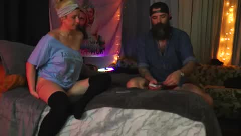 Snapshot of ccgreysweatpants chatting on 03-20-26, 04:17 WHAT CAN YOU GET US TO DO online show from 03-20-26, 04:17