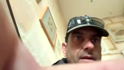 cclovefrench online show from 12-16-25, 10:09