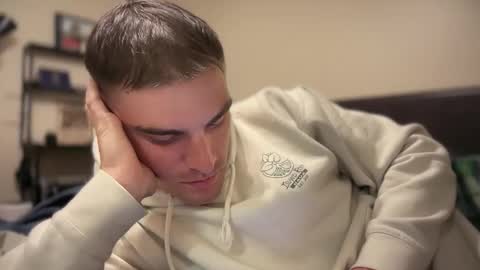 Rivs online show from 11-12-25, 12:22