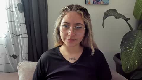 ccuteass online show from 12-07-24, 03:41