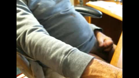 CCzt154 online show from 04-19-26, 07:49