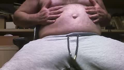 Snapshot of cdwank chatting on 11-13-25, 02:21 cdwank online show from 11-13-25, 02:21