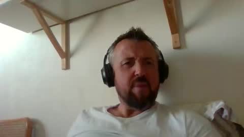 Snapshot of cebcool chatting on 10-05-25, 09:51 Sb online show from 10-05-25, 09:51