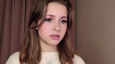 Snapshot of ceceliapidcock chatting on 03-05-26, 07:10 Lina online show from 03-05-26, 07:10