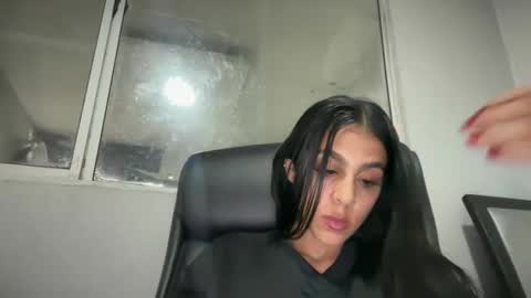 Snapshot of ceci1218 chatting on 04-30-26, 02:18 ceci1218 online show from 04-30-26, 02:18