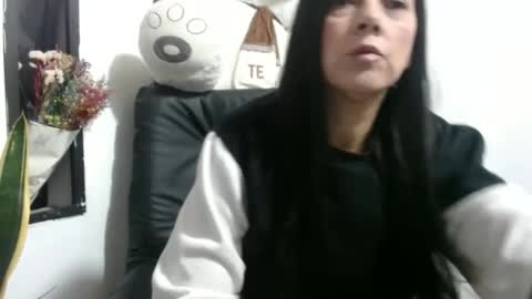 ceci online show from 09-19-25, 01:29