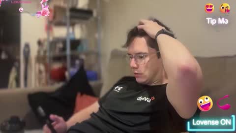 Snapshot of ceedm91 chatting on 11-08-25, 04:51 ceedm91 online show from 11-08-25, 04:51