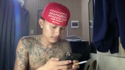 Snapshot of ceesteve_hot chatting on 04-20-26, 02:03 ceesteve_hot online show from 04-20-26, 02:03