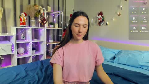 Josie Manesi online show from 01-10-25, 11:29