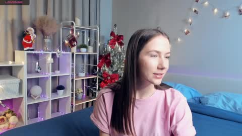 Josie Manesi online show from 01-16-25, 07:10