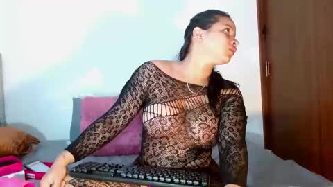 celeneortiiz online show from 03-08-26, 02:54