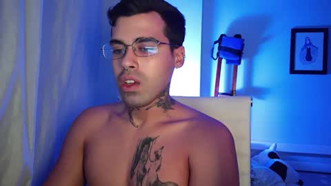 Snapshot of celesluddenn chatting on 10-18-25, 11:27 Celes online show from 10-18-25, 11:27