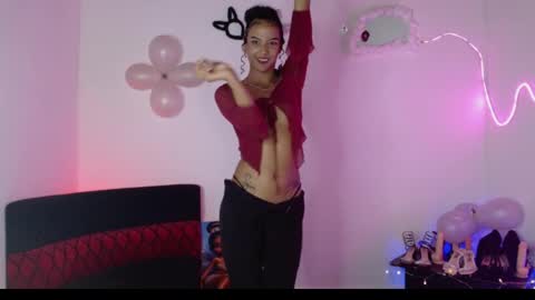 Snapshot of celesstte_0 chatting on 11-11-25, 02:28 Celeste online show from 11-11-25, 02:28