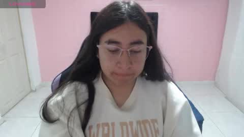 Snapshot of celeste486380 chatting on 05-11-26, 12:44 celeste486380 online show from 05-11-26, 12:44