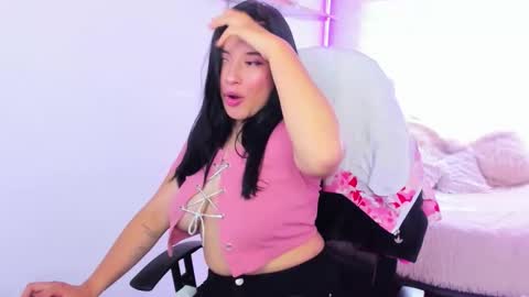 celeste_bonnet1 online show from 11-20-25, 07:35