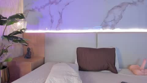 Celeste online show from 11-07-25, 08:09