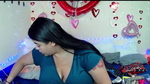 celeste_hotres online show from 05-18-26, 04:07