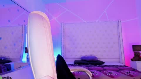 Celeste Wayne online show from 12-23-24, 11:28