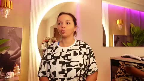 CelesteBailey online show from 11-02-25, 05:10