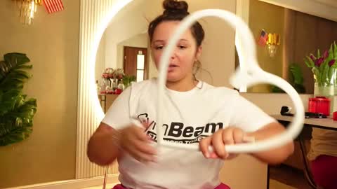 Snapshot of celestebailey chatting on 02-12-26, 04:07 CelesteBailey online show from 02-12-26, 04:07