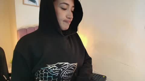 Snapshot of celestee15_ chatting on 06-05-26, 11:16 Celeste online show from 06-05-26, 11:16