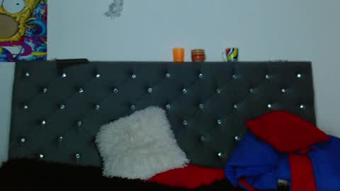 I am Valentinn online show from 12-31-24, 12:00