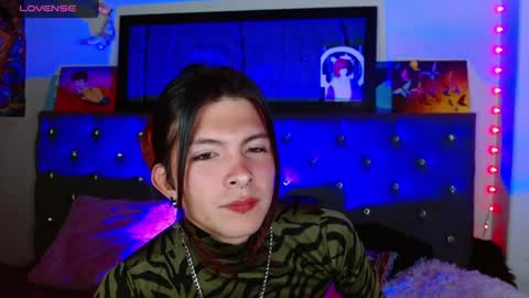 I am Valentinn online show from 02-18-25, 04:26