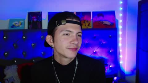 I am Valentinn online show from 03-07-25, 01:42