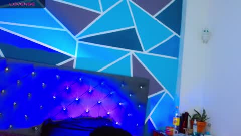 I am Valentinn online show from 10-03-25, 04:31