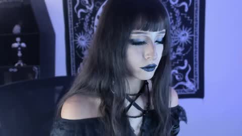   online show from 05-07-26, 02:28