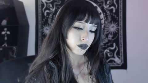  online show from 06-10-26, 02:23