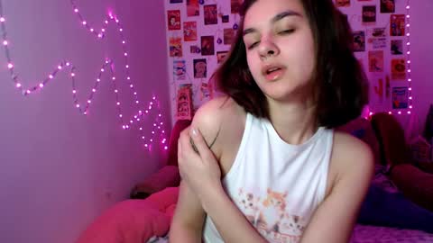 Snapshot of celine_dionn chatting on 12-12-24, 12:12 Celine online show from 12-12-24, 12:12