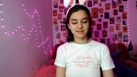 Snapshot of celine_dionn chatting on 12-14-24, 10:24 Celine online show from 12-14-24, 10:24