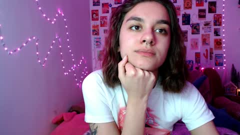 Snapshot of celine_dionn chatting on 12-18-24, 11:13 Celine online show from 12-18-24, 11:13
