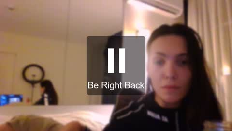 Ji-yoon online show from 01-18-25, 07:04