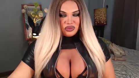 Snapshot of cellinekittcumerr chatting on 09-20-25, 02:40 cellinekittcumerr online show from 09-20-25, 02:40