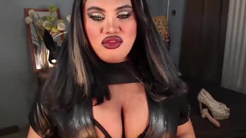 Snapshot of cellinekittcumerr chatting on 10-09-25, 02:37 cellinekittcumerr online show from 10-09-25, 02:37